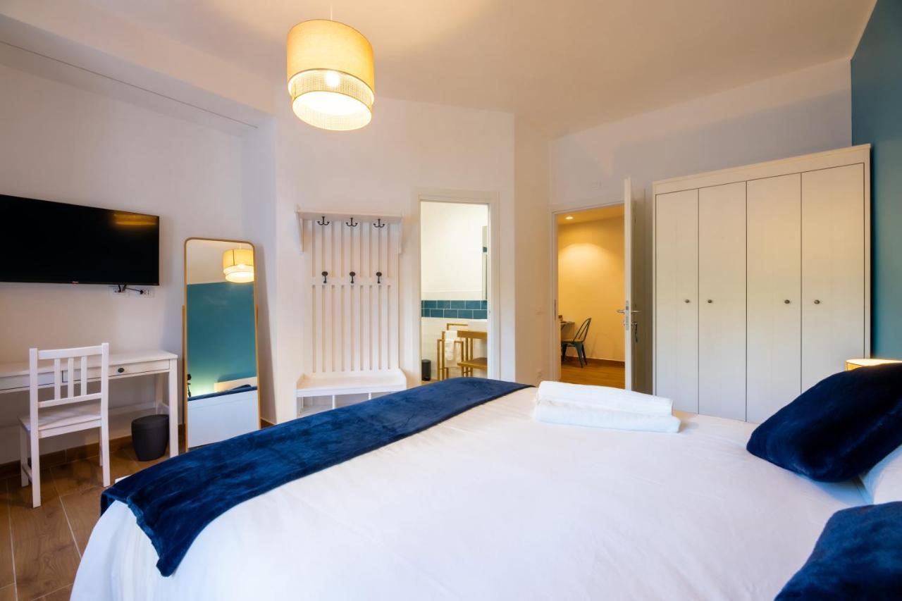 Bed & Breakfast Across The Room — Foto 3